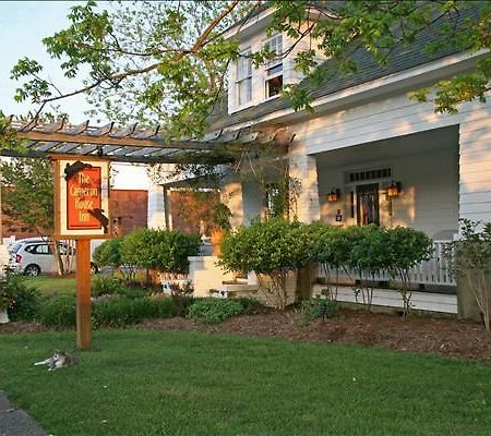 Cameron House Inn マンテオ エクステリア 写真