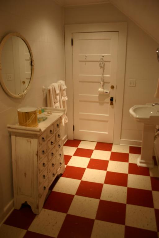 Cameron House Inn マンテオ エクステリア 写真